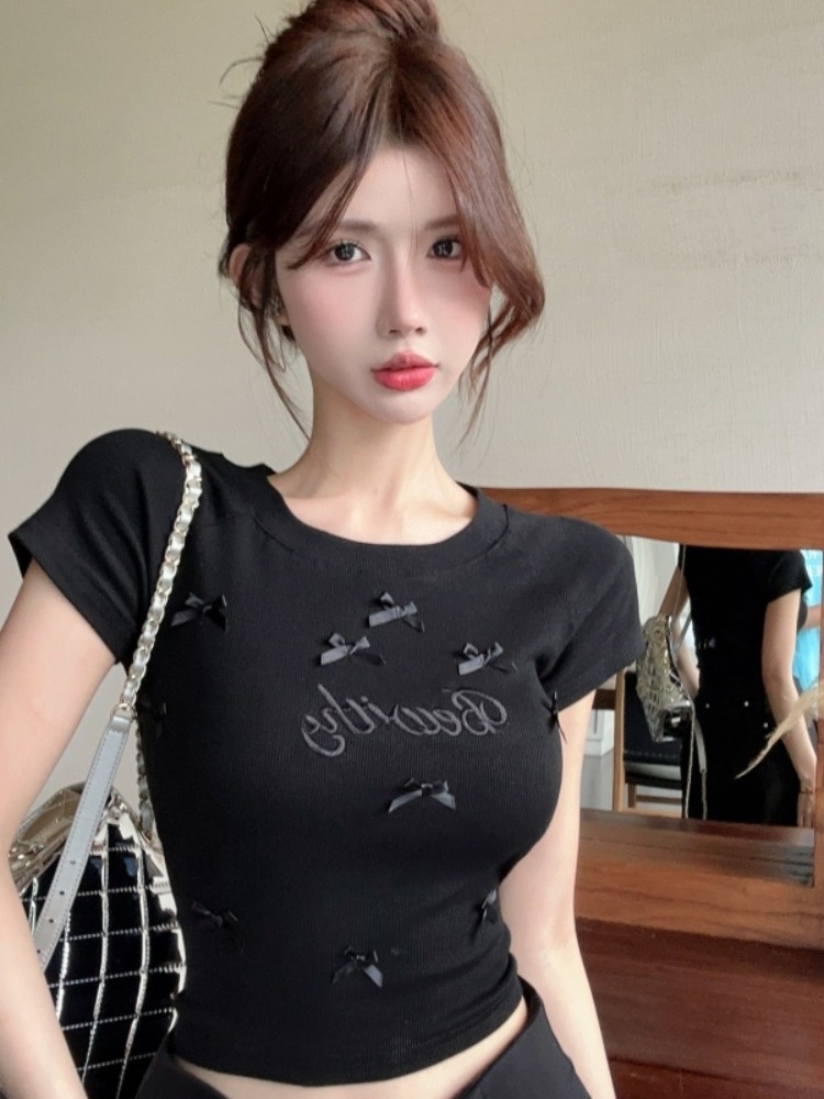 Camiseta Feminina de Verão com - T Shirt Tight Fit avaliação e preço